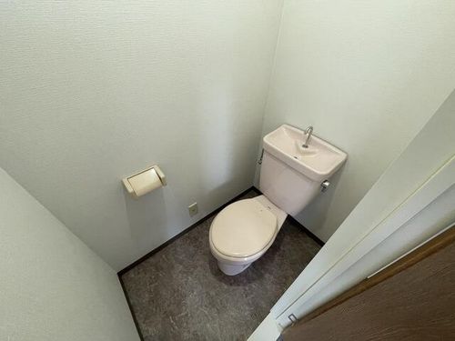 近江ビルの内装