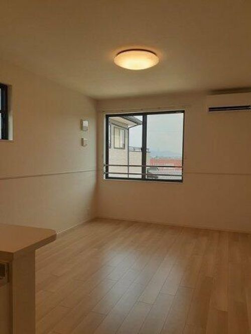 グランドソレイユ Dの居間