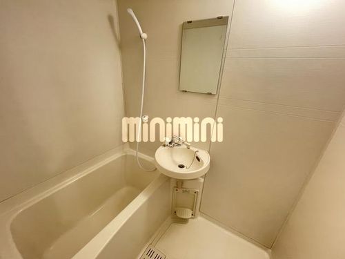 岡地レジデンス月ヶ丘の風呂