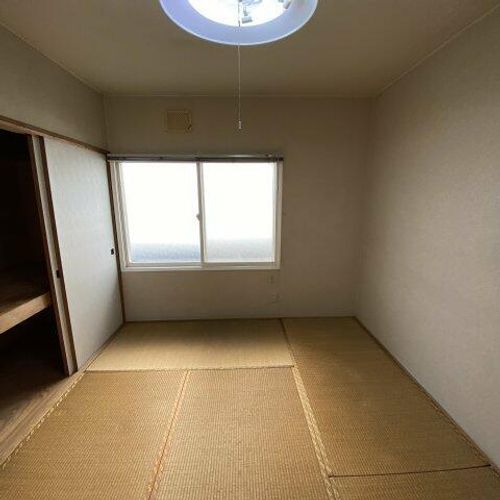 寿MS202の内装
