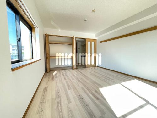 レイスペース小川の居間