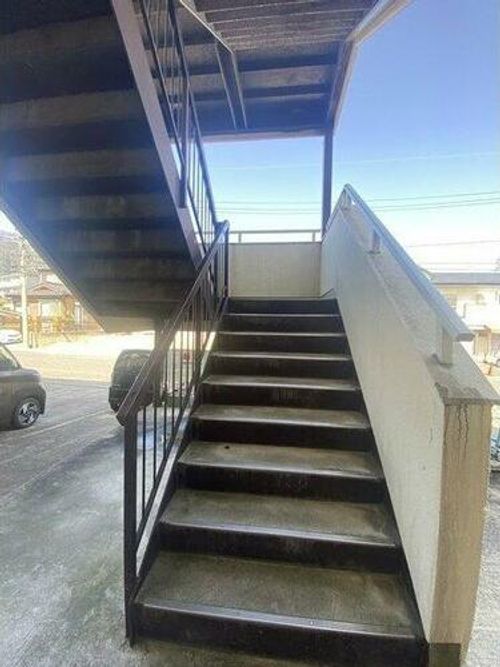 タートルヒルズ黒沢台の玄関