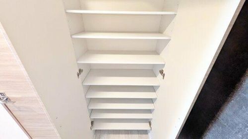 S-RESIDENCE小阪azureの内装