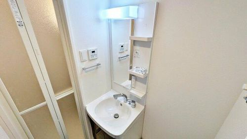 S-RESIDENCE小阪azureの内装