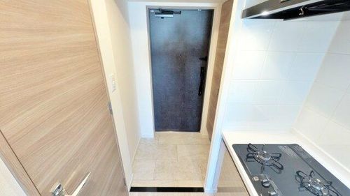 S-RESIDENCE小阪azureの玄関