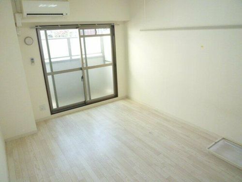 ボヌールの居間