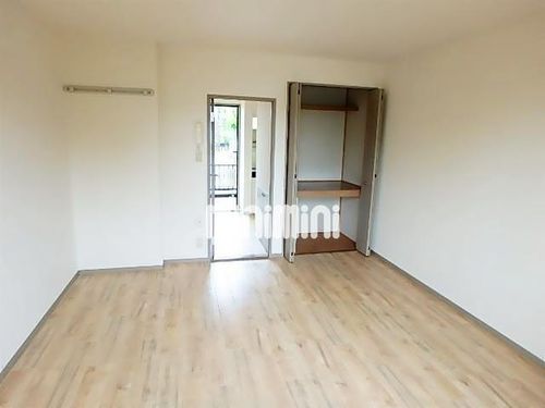 ラ・エスポワールの居間