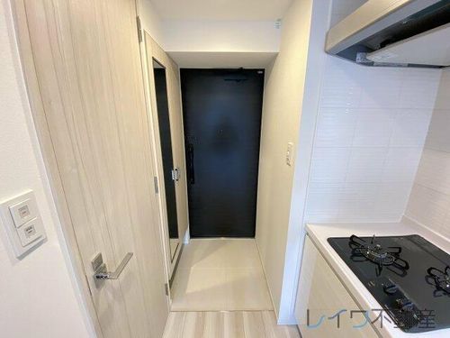 S-RESIDENCE堺筋本町Deuxの玄関