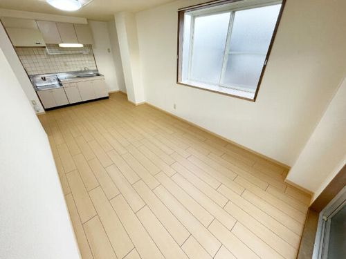 メゾンエクセルの居間