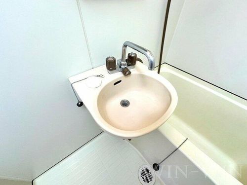 ユトリロ西松山の内装