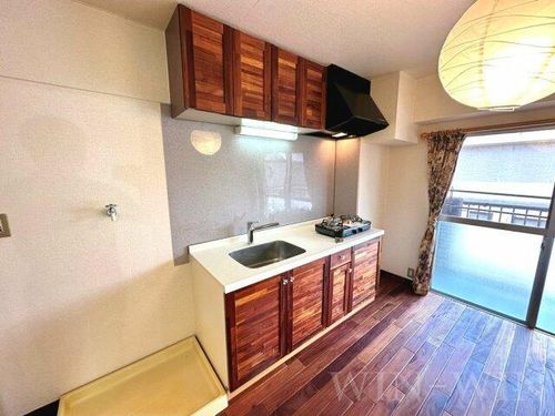 ユトリロ西松山のキッチン