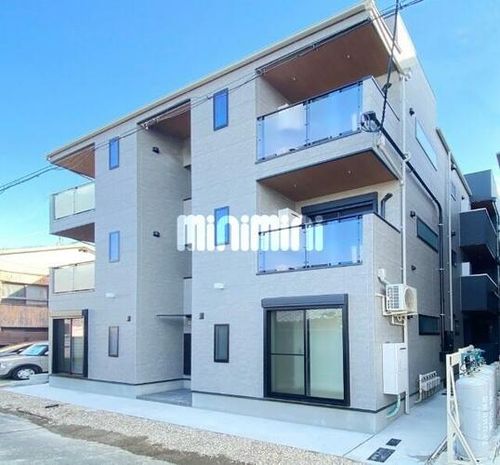 アールズマンション花田201の外観