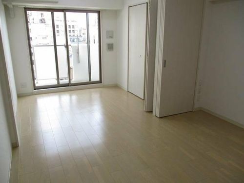 愛知県名古屋市中区松原1丁目(マンション)の賃貸物件の居間