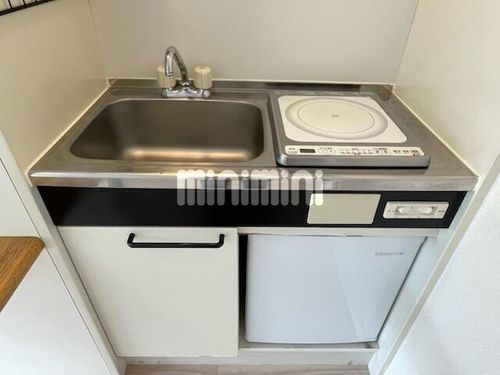 COSIビルのキッチン