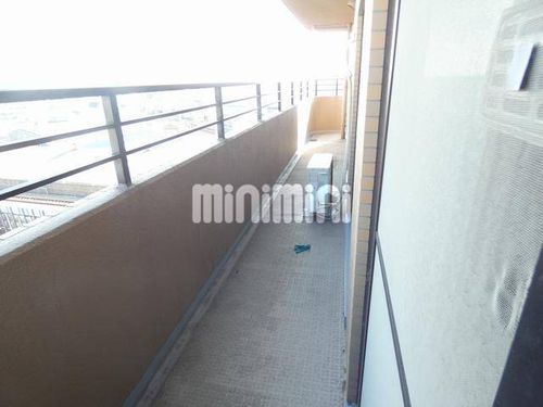 ミツイロイヤル大里駅前の内装