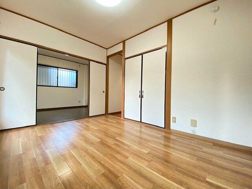 シャトー有馬102の内装