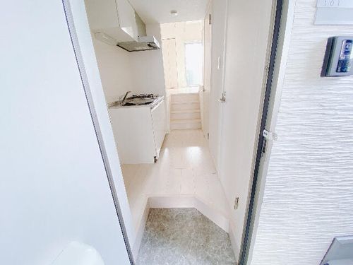 ハーモニーテラス井の森町の玄関