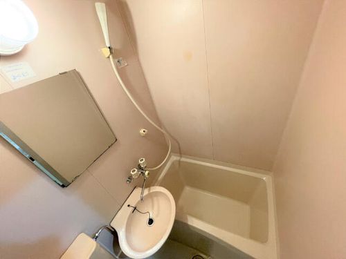 ファーストスプリングの風呂