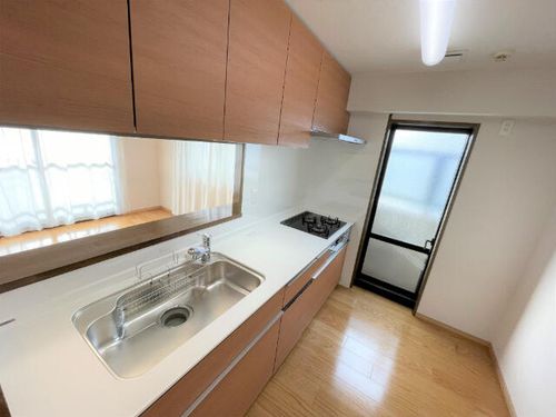 グローリアスヒルズ名東神丘町のキッチン