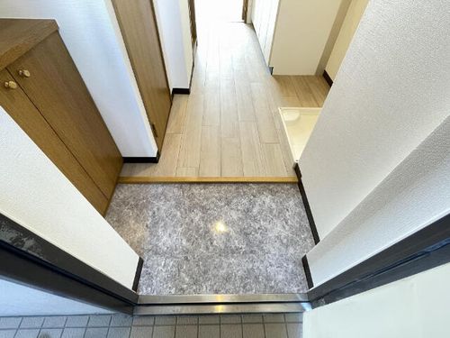 ヤマトマンション昭和橋の玄関