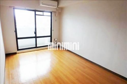 ブリーズⅢの居間