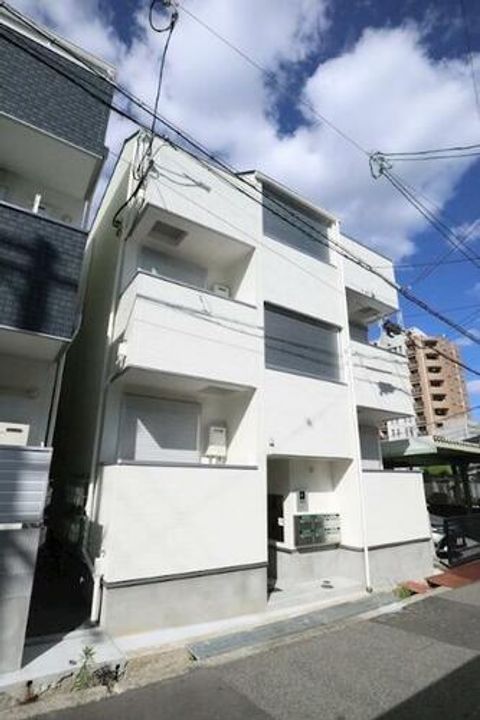 フィオーレ東町の外観