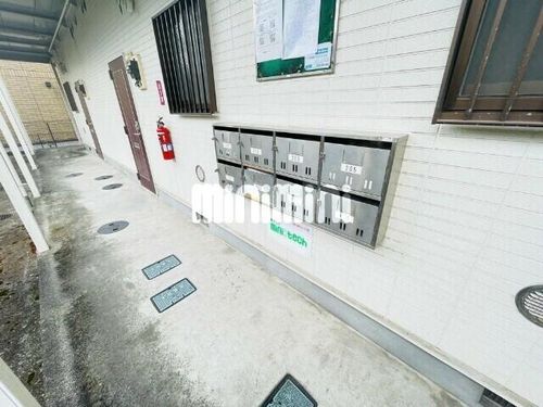 サンコーポ杉本の玄関