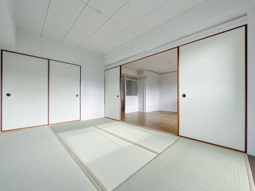 公社賃貸SMALIO 晴美台C2-1108の内装