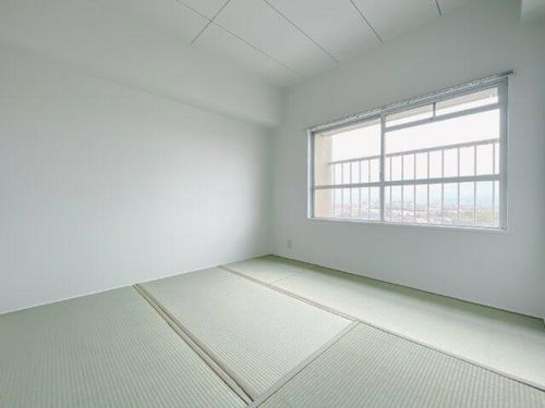 公社賃貸SMALIO 晴美台C2-1108の内装