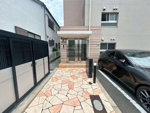 ecLoreの玄関
