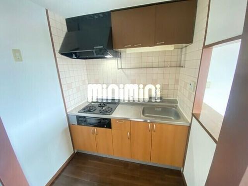 ソレアード中央のキッチン