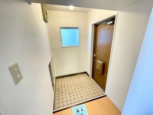 メゾンTアサイの玄関