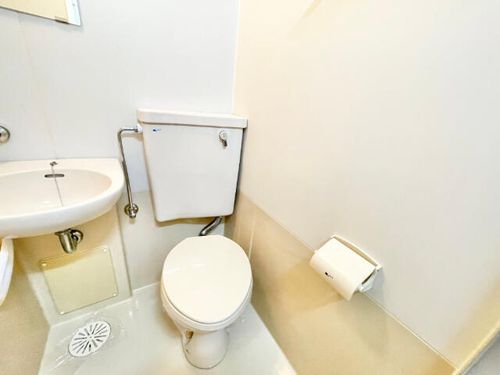 ビラ三秀植田の内装