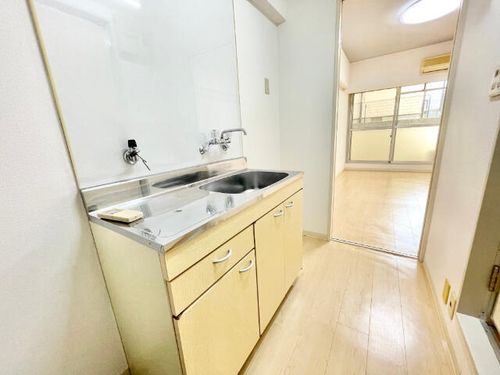 ビラ三秀植田のキッチン