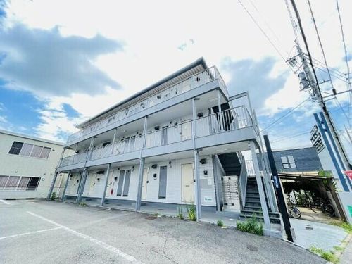 アーバンアオヤマの外観