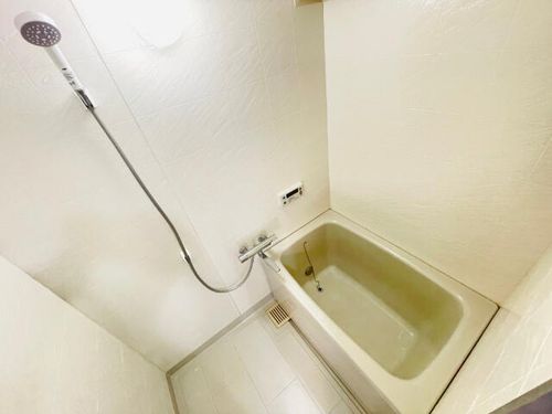 やとみロイヤルハイツの風呂