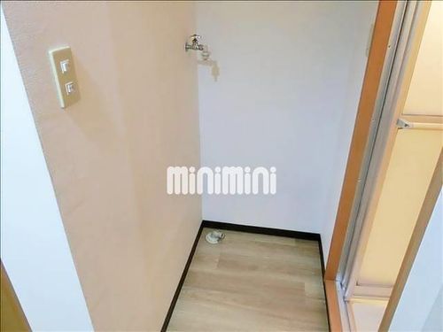 A・City二本木新町の内装