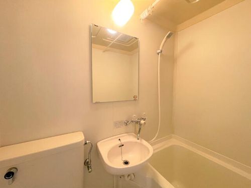 第二ビューハイツ兄山の内装