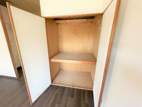 第二ビューハイツ兄山の内装