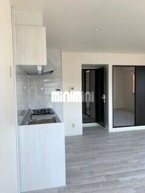 中京ウエスト Ⅱの居間