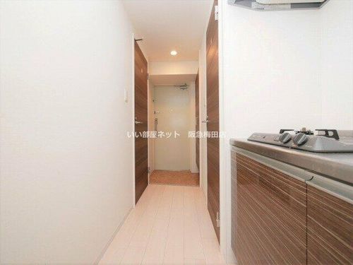 Luxe新大阪SOUTHの玄関
