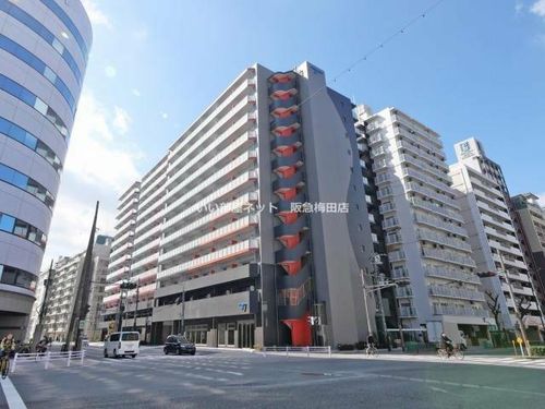 セレニテフラン新大阪の外観