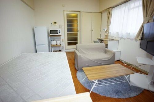 サンアヴェイル国府宮303の居間