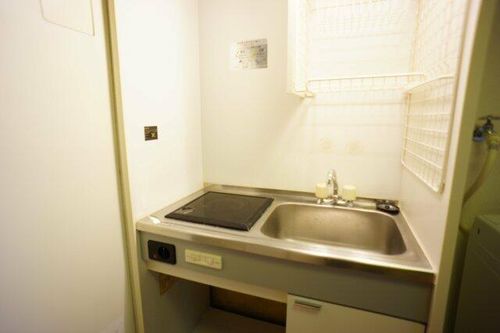 サンアヴェイル国府宮303のキッチン