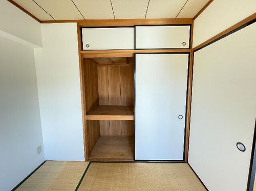 ピュア中平の内装