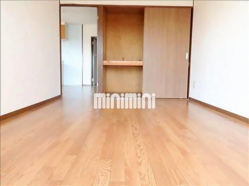 マンション一社の内装