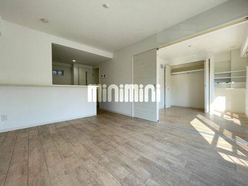 CASA KANOKOの居間