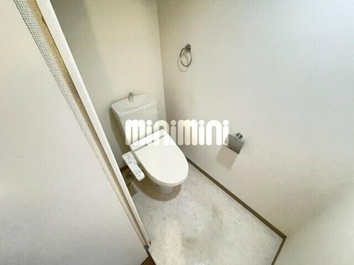 八幡マンションの内装