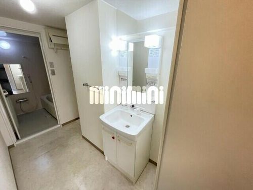 八幡マンションの内装