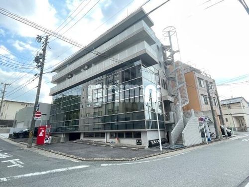 メゾンヨシザワの外観